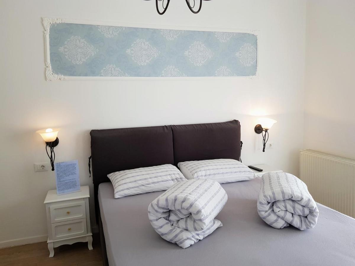 Garni Villa Tyrol - Adults Only Μεράνο Εξωτερικό φωτογραφία